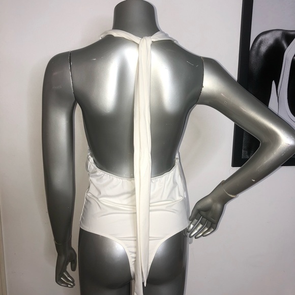 Bodysuit with lace top - Picture 3 of 3